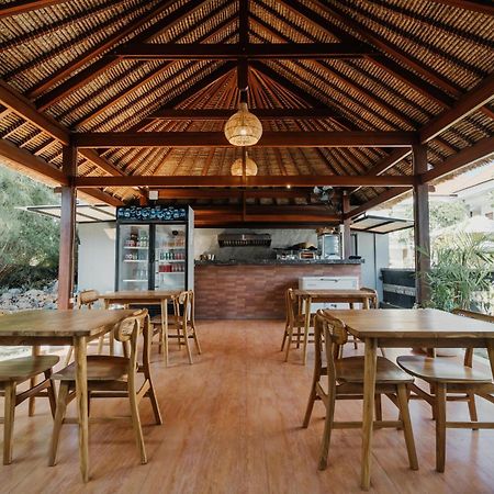 You Suite Seminyak Легиан Екстериор снимка