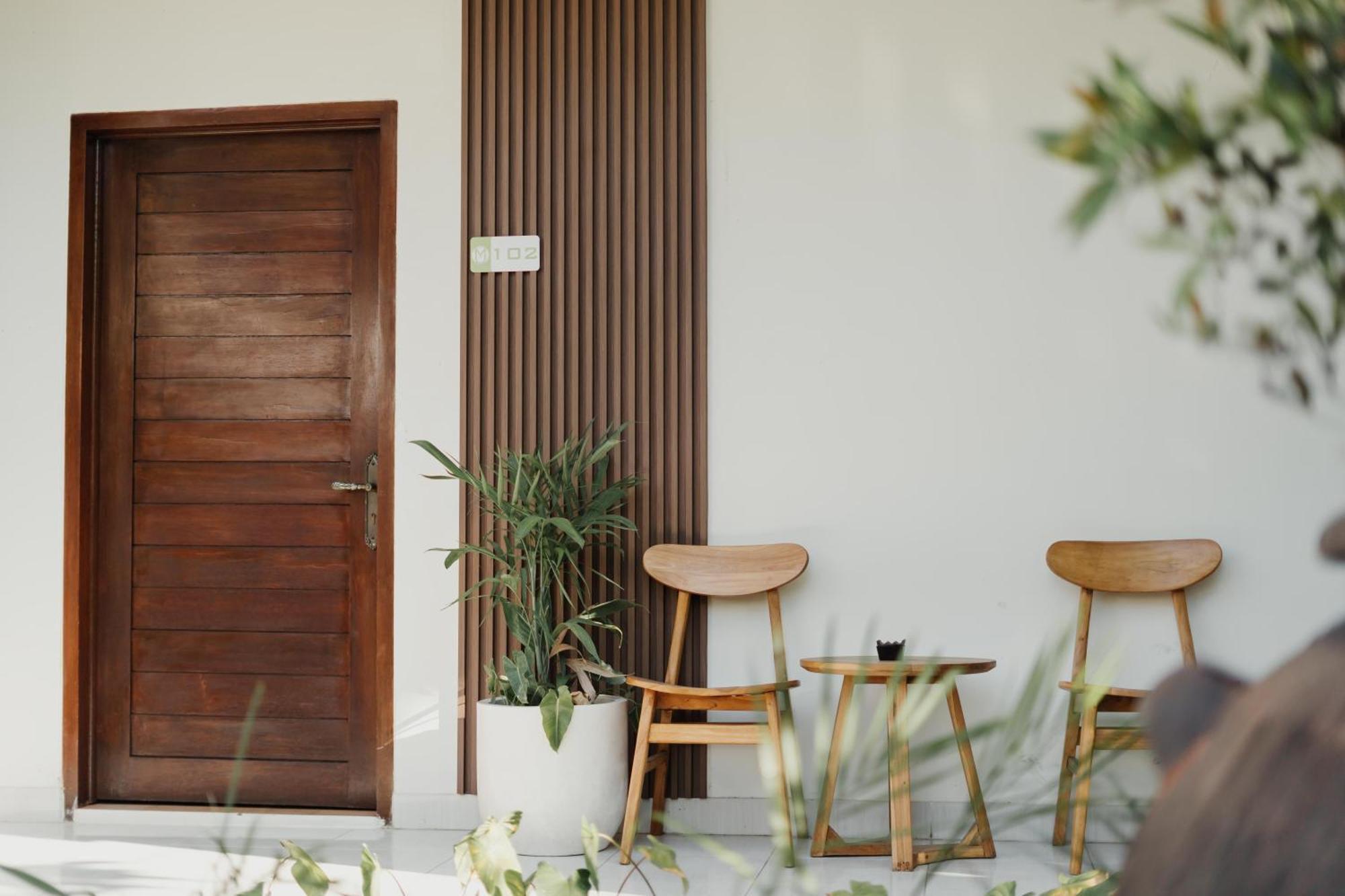 You Suite Seminyak Легиан Екстериор снимка